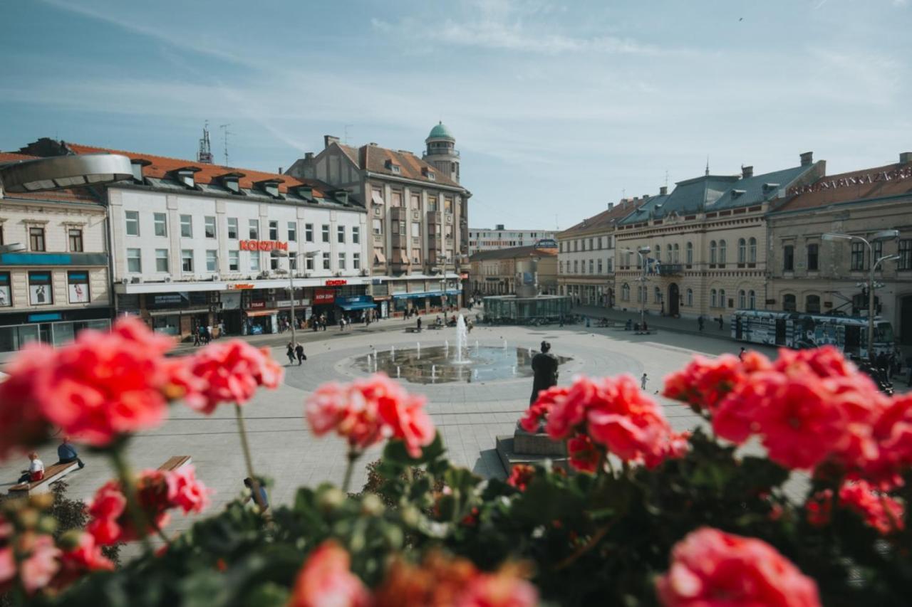 Hotel Central Osijek Exterior photo